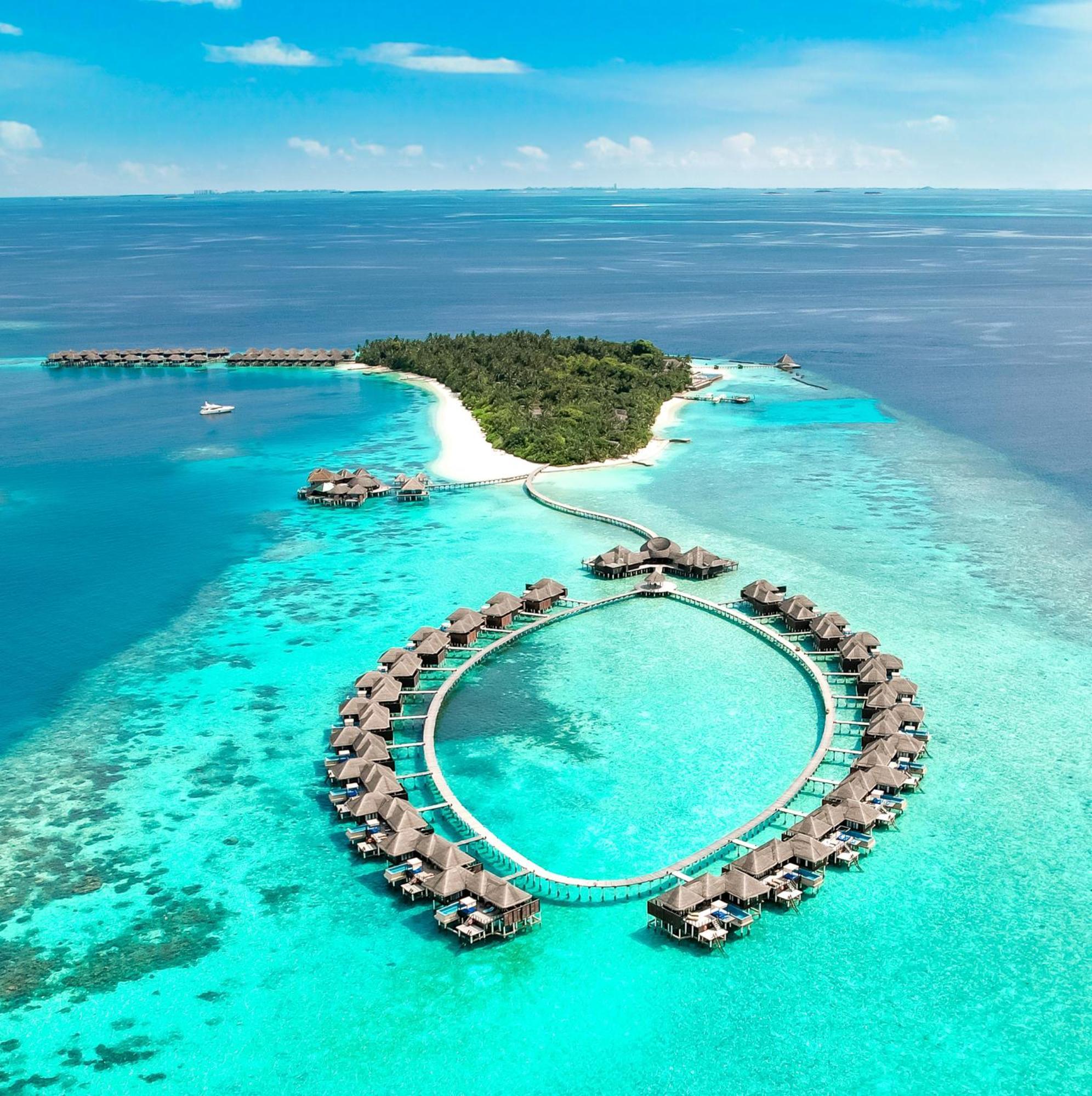 Coco Bodu Hithi - 50 Percent Off Shared Roundtrip Speedboat For Stays From 1 May To September 2025 Exterior photo